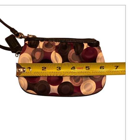 COACH Signature Circles Wristlet Satin Gray Berry with Leather Strap - Picture 5 of 6